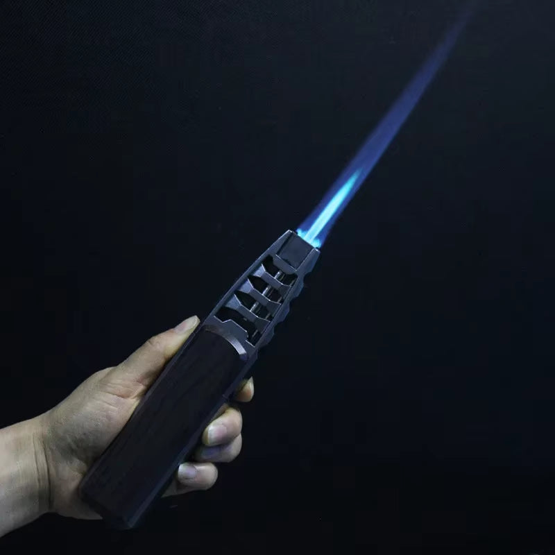 Windproof Super Big Flame Torch Lighter Outdoor Camping BBQ Kitchen Lighter Refillable Butane Lighter Men'S Tools No Box No Gas